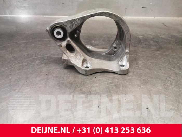 Gebrauchte Motorlager Volvo V60 II (ZW) 2.0 D4 16V Preis € 50,00 Margenregelung angeboten von van Deijne Onderdelen Uden B.V.