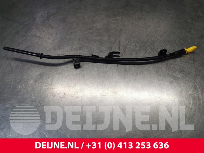 Gebrauchte Ölmessstab Volkswagen Transporter T5 2.0 TDI DRF Preis € 18,15 Mit Mehrwertsteuer angeboten von van Deijne Onderdelen Uden B.V.