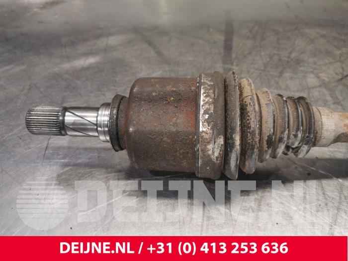 Renault Trafic Drive Shaft Left Or Right Side – Transmission Gauche Droit 303629 Or 8200014111 Or 7711134779 Copy