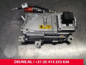 Gebrauchte Umrichter Volvo V60 I (FW/GW) 2.4 D6 20V Plug-in Hybrid AWD Preis € 250,00 Margenregelung angeboten von van Deijne Onderdelen Uden B.V.