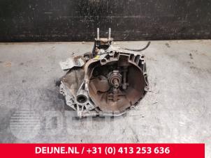 Used Gearbox Fiat Doblo Price € 544,50 Inclusive VAT offered by van Deijne Onderdelen Uden B.V.
