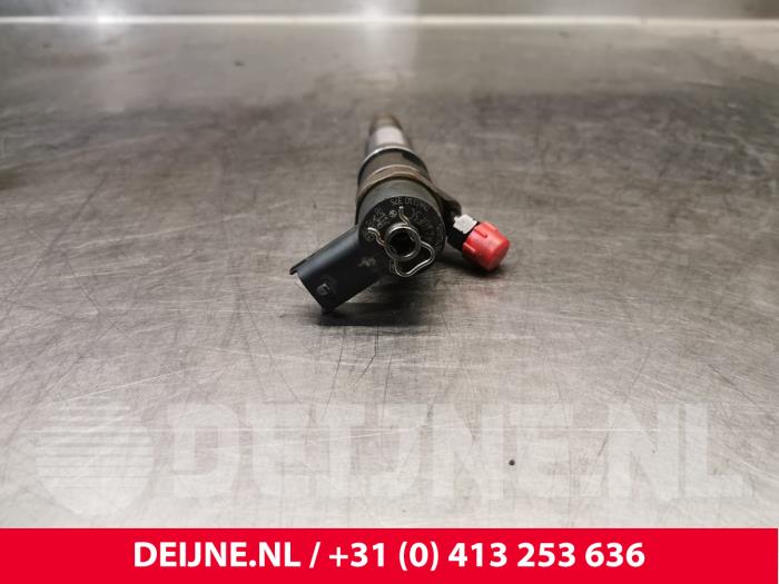 Injecteur (diesel) d'un Opel Movano 2.3 CDTi 16V FWD 2013