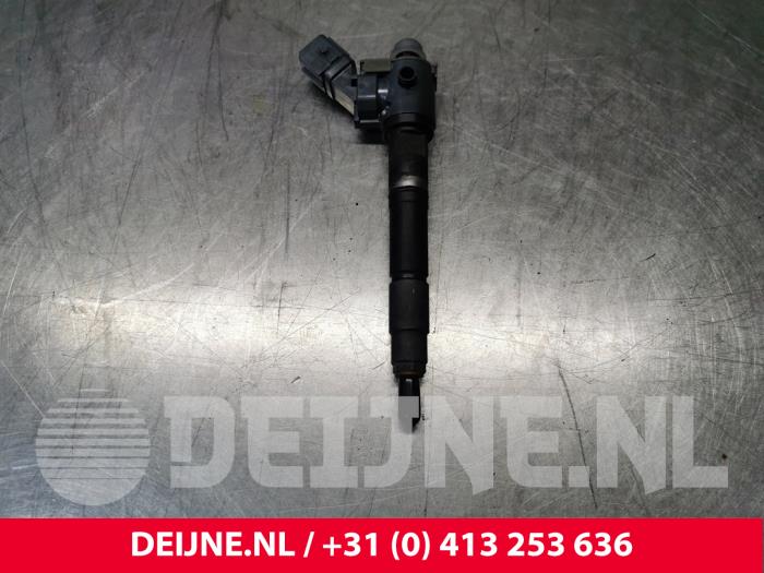 Usagé Injecteurs Volvo V60 I (FW/GW) 2.0 D4 16V Prix € 100,00 Règlement à la marge proposé par van Deijne Onderdelen Uden B.V.