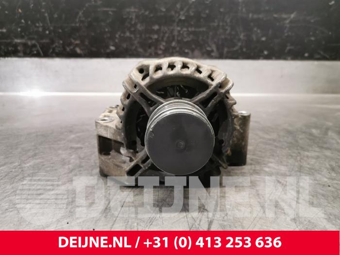 Begagnade Dynamo Opel Combo 1.3 CDTI 16V ecoFlex Pris € 48,40 Inklusive moms erbjuds av van Deijne Onderdelen Uden B.V.