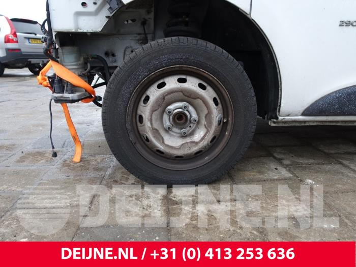 Set of wheels from a Opel Vivaro 1.6 CDTI BiTurbo 120 2016