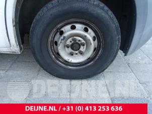 Used Set of wheels Peugeot Boxer (U9) 2.2 HDi 100 Euro 4 Price on request offered by van Deijne Onderdelen Uden B.V.