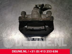 Used Rear brake calliper, left Opel Movano 2.3 CDTi 16V RWD Price on request offered by van Deijne Onderdelen Uden B.V.