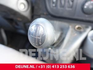 Usados Palanca de cambios Opel Movano 2.3 CDTi 16V RWD Precio de solicitud ofrecido por van Deijne Onderdelen Uden B.V.
