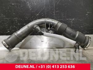 Gebrauchte Intercooler Rohr Volvo V90 Preis € 75,00 Margenregelung angeboten von van Deijne Onderdelen Uden B.V.