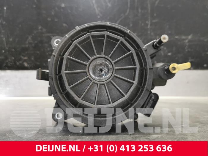 Begagnade Bränslefilterhus Volkswagen Caddy III (2KA,2KH,2CA,2CH) 1.6 TDI 16V Pris € 60,50 Inklusive moms erbjuds av van Deijne Onderdelen Uden B.V.