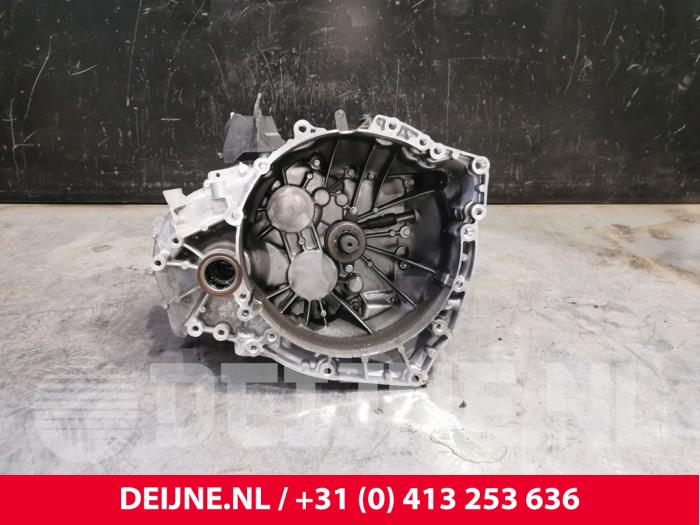 Gebrauchte Getriebe Volvo XC40 (XZ) 1.5 T2 12V Preis € 1.150,00 Margenregelung angeboten von van Deijne Onderdelen Uden B.V.