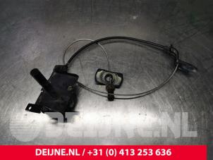 Gebrauchte Aufhängemechanik Reserverad Mercedes Vito (447.6) 2.0 114 CDI 16V Preis auf Anfrage angeboten von van Deijne Onderdelen Uden B.V.