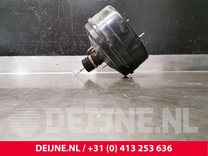 Assistant de freinage d'un Mercedes-Benz Vito (447.6) 2.0 114 CDI 16V 2020