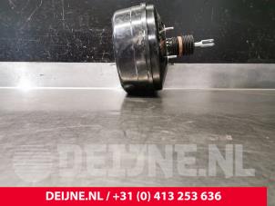 Assistant de freinage d'un Mercedes-Benz Vito (447.6) 2.0 114 CDI 16V 2020