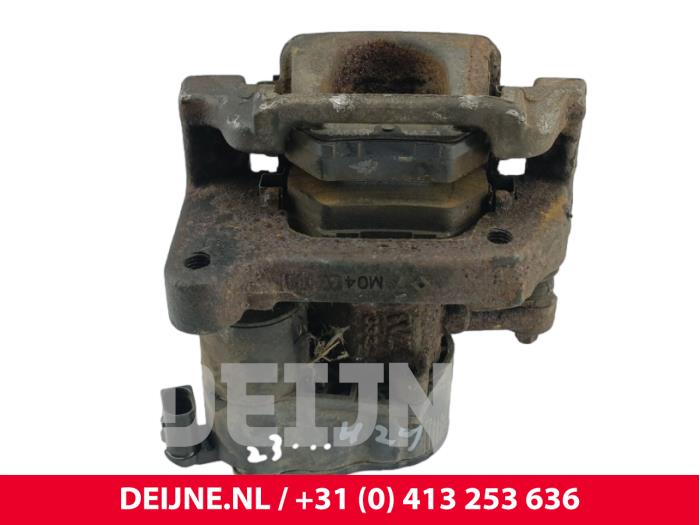 Gebrauchte Bremszange links hinten Opel Combo Cargo 1.6 CDTI 75 Preis € 30,25 Mit Mehrwertsteuer angeboten von van Deijne Onderdelen Uden B.V.