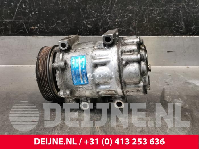 Gebrauchte Klimapumpe Volvo V50 (MW) 2.0 D 16V Preis € 125,00 Margenregelung angeboten von van Deijne Onderdelen Uden B.V.