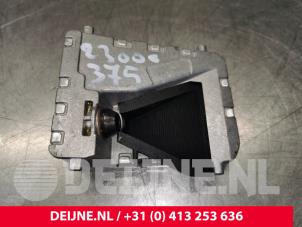 Used Front camera Mercedes Vito (447.6) 2.0 114 CDI 16V Price € 242,00 Inclusive VAT offered by van Deijne Onderdelen Uden B.V.