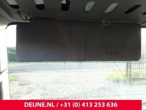 Usagé Pare-soleil Mitsubishi Canter 3.0 Di-D 16V 35 Prix sur demande proposé par van Deijne Onderdelen Uden B.V.