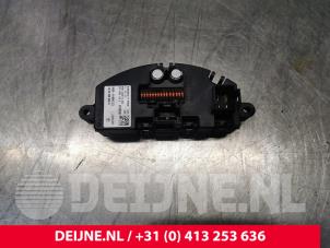 Used Heater resistor Mercedes Sprinter 3,5t (907.6/910.6) 311 CDI 2.1 D RWD Price € 36,30 Inclusive VAT offered by van Deijne Onderdelen Uden B.V.