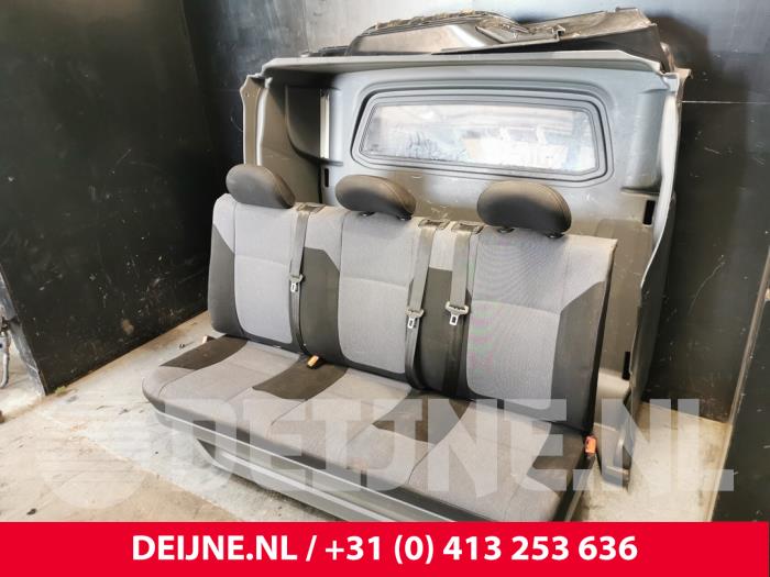 Double cabin from a Opel Vivaro 1.6 CDTI 90 2016