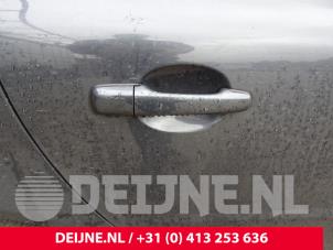 Gebrauchte Türgriff 4-türig rechts hinten Volvo V70 (BW) 2.0 D4 16V Preis auf Anfrage angeboten von van Deijne Onderdelen Uden B.V.