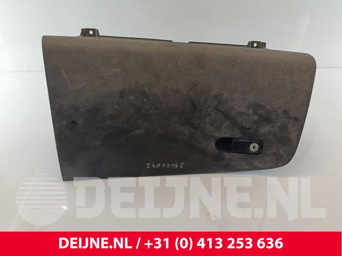 Begagnade Handskfack Mercedes Vito (447.6) 1.6 111 CDI 16V Pris € 42,35 Inklusive moms erbjuds av van Deijne Onderdelen Uden B.V.