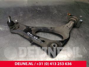 Used Front lower wishbone, right Mercedes Vito (447.6) 1.6 111 CDI 16V Price € 90,75 Inclusive VAT offered by van Deijne Onderdelen Uden B.V.