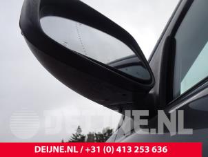 Used Wing mirror, left Volvo V70 (SW) 2.5 T 20V Price on request offered by van Deijne Onderdelen Uden B.V.