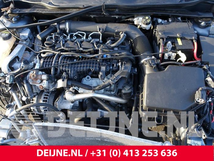 Motor from a Volvo V40 (MV) 2.0 D2 16V 2015