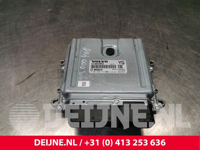 Used Engine management computer Volvo V60 I (FW/GW) 2.4 D6 20V AWD Twin Engine Plug-in Hybrid Price € 45,00 Margin scheme offered by van Deijne Onderdelen Uden B.V.