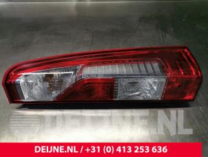 Gebrauchte Rücklicht rechts Renault Master IV (JV) 2.3 dCi 16V 150 Preis € 78,65 Mit Mehrwertsteuer angeboten von van Deijne Onderdelen Uden B.V.