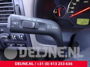 Używane Przelacznik Combi kolumny kierownicy Volvo S40 (VS) 1.8 16V Cena na żądanie oferowane przez van Deijne Onderdelen Uden B.V.