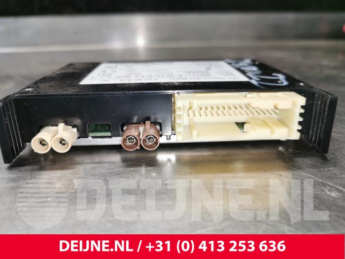Phone module from a Mercedes-Benz Sprinter 3,5t (907.6/910.6) 311 CDI 2.1 D RWD 2020