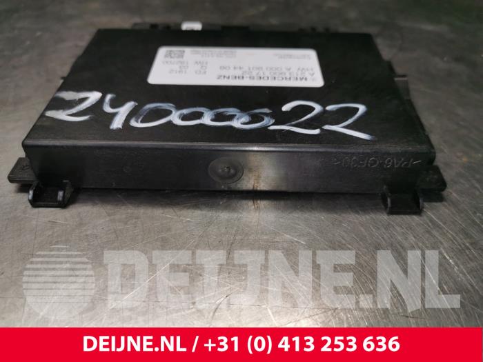 Ordenador de caja automática de un Mercedes-Benz Sprinter 3,5t (907.6/910.6) 311 CDI 2.1 D RWD 2020