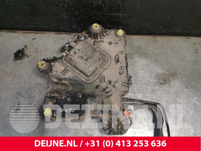 Adblue Tank from a Toyota ProAce 1.6 D-4D 115 16V Worker 2019