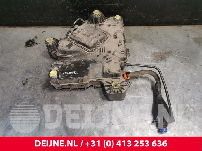 Adblue Tank from a Toyota ProAce 1.6 D-4D 115 16V Worker 2019