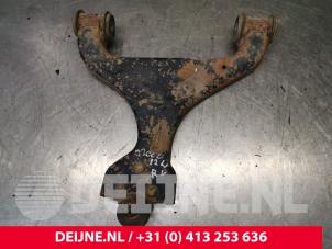Used Front lower wishbone, right Mercedes Vito (639.6) 2.2 109 CDI 16V Price € 78,65 Inclusive VAT offered by van Deijne Onderdelen Uden B.V.