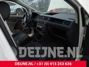 Used Airbag set + dashboard Volkswagen Caddy IV 1.4 TGI BlueMotion Price on request offered by van Deijne Onderdelen Uden B.V.