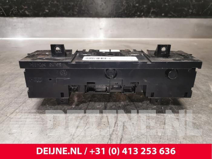 Heater control panel from a Mercedes-Benz Sprinter 3,5t (906.63) 313 CDI 16V 2016