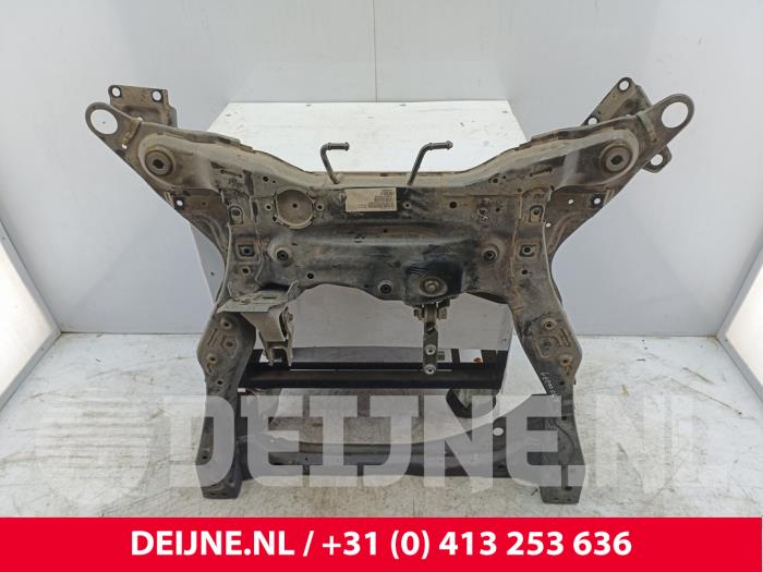 Usagé Faux châssis Volvo V60 II (ZW) 2.0 D3 16V Prix € 300,00 Règlement à la marge proposé par van Deijne Onderdelen Uden B.V.