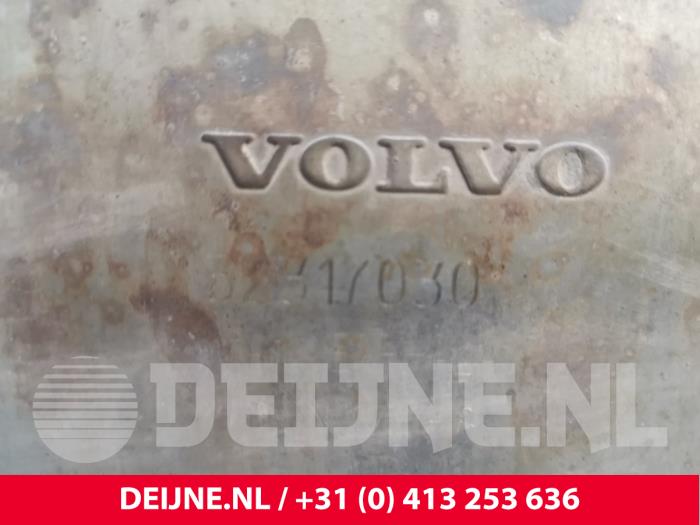 Auspuff Enddämpfer van een Volvo XC40 (XZ) 2.0 D3 16V 2020