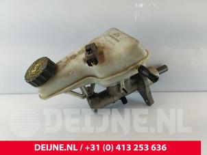 Used Master cylinder Citroen Jumpy (G9) 1.6 HDI 16V Price € 42,35 Inclusive VAT offered by van Deijne Onderdelen Uden B.V.