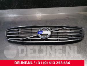 Gebrauchte Grill Volvo V70 (BW) 1.6 T4 16V Preis € 150,00 Margenregelung angeboten von van Deijne Onderdelen Uden B.V.
