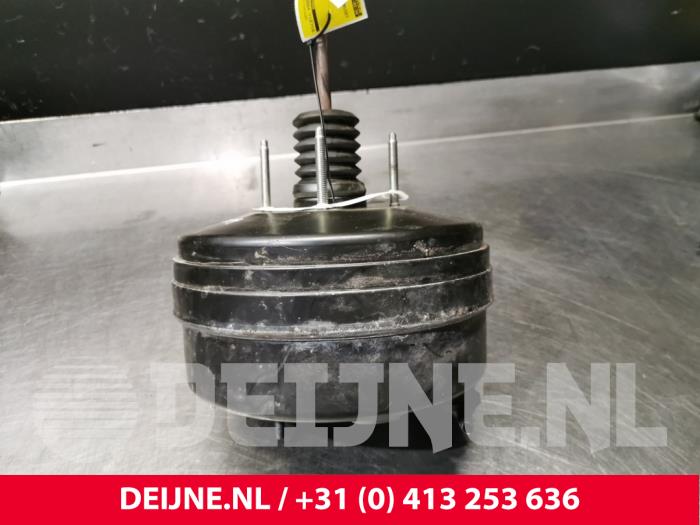 Usagé Servo frein Ford Transit Custom 2.0 TDCi 16V Eco Blue 170 Prix € 145,20 Prix TTC proposé par van Deijne Onderdelen Uden B.V.