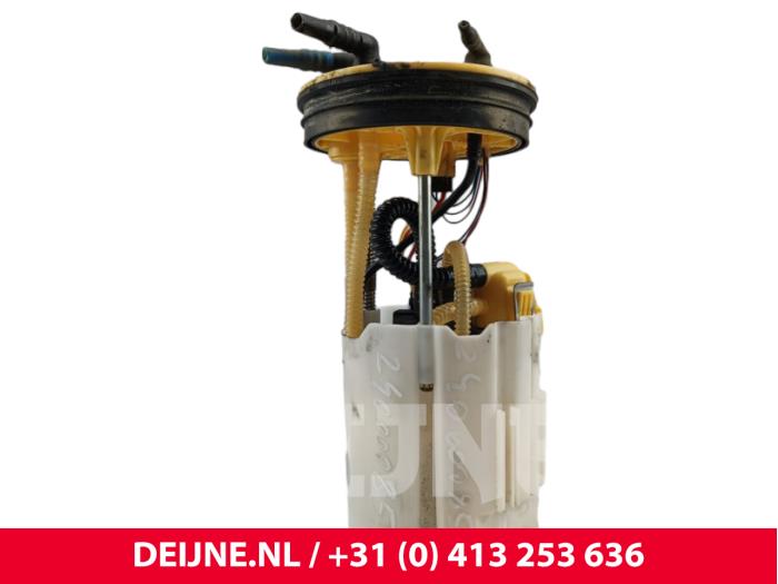 Usagé Pompe à carburant Volkswagen Transporter T6 2.0 TDI 199 Prix € 96,80 Prix TTC proposé par van Deijne Onderdelen Uden B.V.