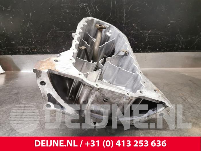 Couvercle carter d'un Volkswagen Crafter 2.5 TDI 30/35/50 2010