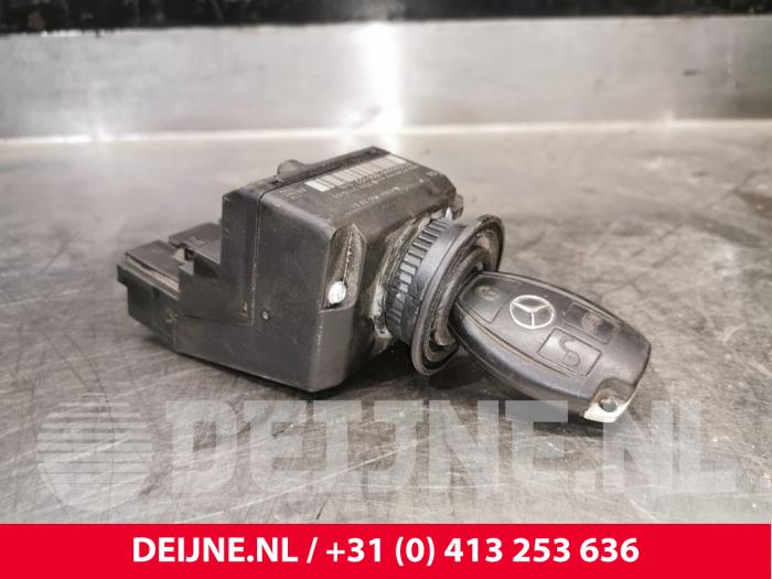 Barillet De Serrure Avec Clés Pour Mercedes Sprinter VW Crafter - Référence OE 6707600205, Neuf
