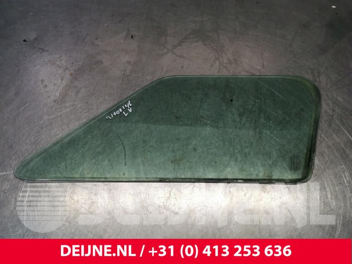 Usados Ventanilla triangular izquierda delante Mercedes Sprinter 3,5t (906.73) 311 CDI 16V Precio € 36,30 IVA incluido ofrecido por van Deijne Onderdelen Uden B.V.