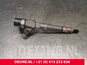 Used Injector (diesel) Fiat Doblo (263) 1.6 D Multijet Price € 90,75 Inclusive VAT offered by van Deijne Onderdelen Uden B.V.
