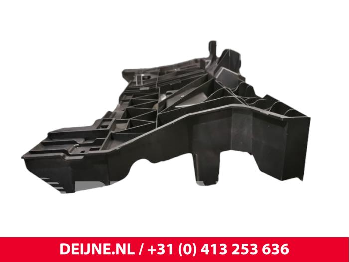 Nya Front Opel Vivaro Pris € 85,91 Inklusive moms erbjuds av van Deijne Onderdelen Uden B.V.